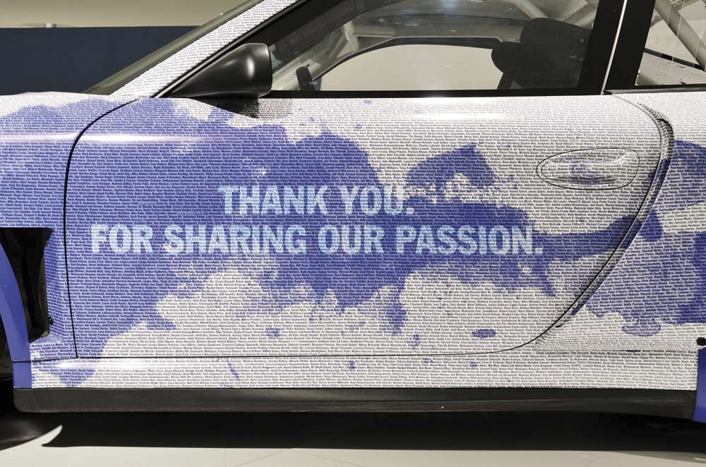 Porsche feiert Facebook-Fan No. 1 000 000