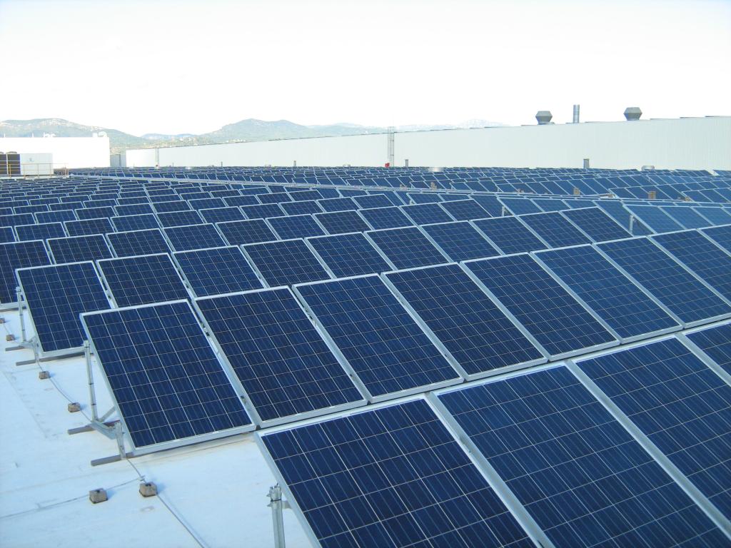 Seat nimmt Solaranlagen in Betrieb