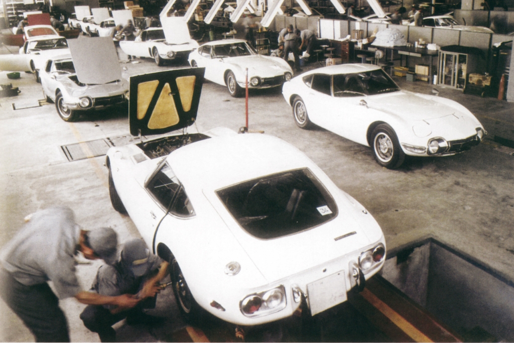 Toyota 2000 GT Produktionsbeginn Yamaha, 1967.