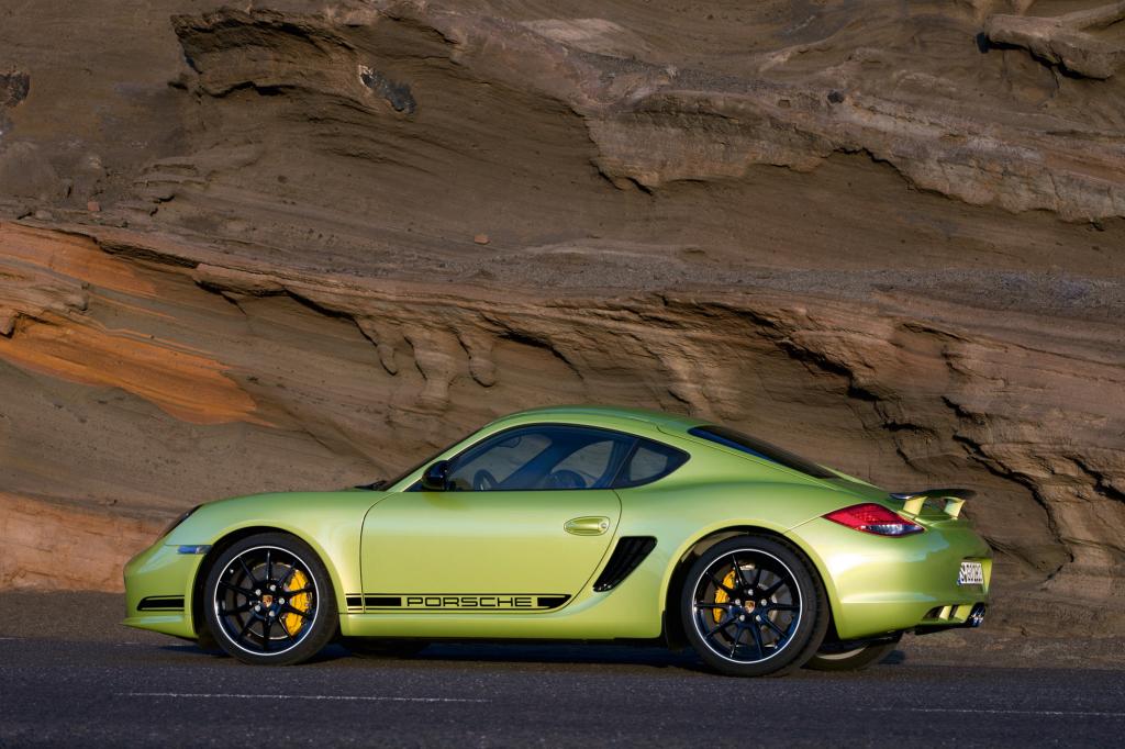 Um stolze 55 Kilogramm hat Porsche den Zweisitzer abgespeckt
