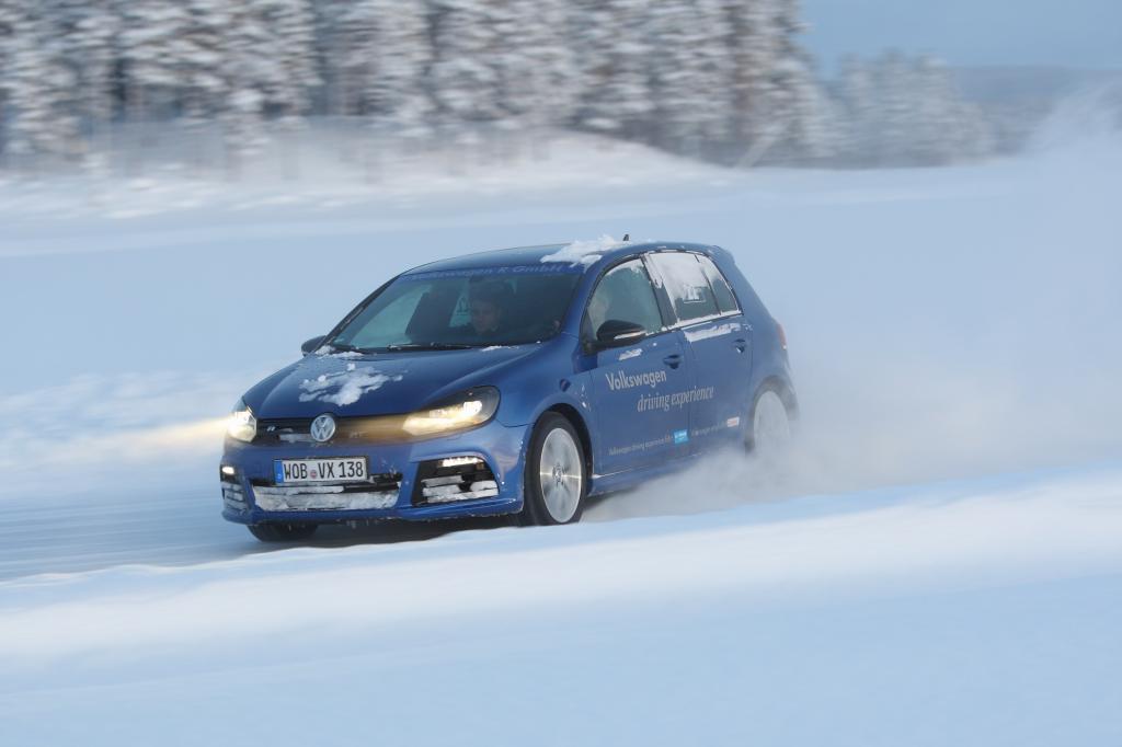Volkswagen testet am Polarkreis ein neu entwickeltes ESP.