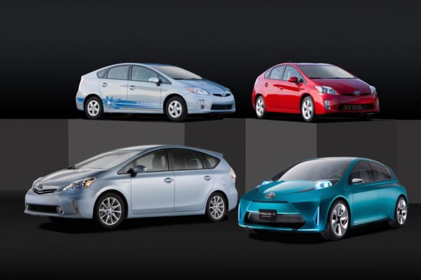 Zwei Toyota Prius heißen ''Prii'' 