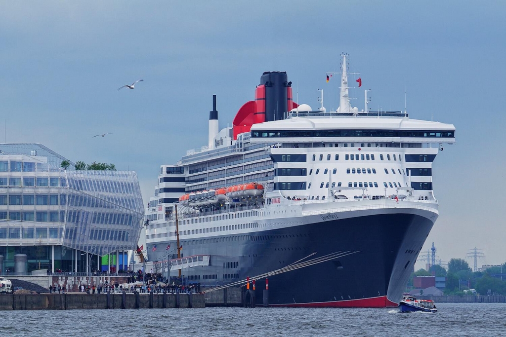 822. Hafengeburtstag Hamburg: Von der römischen Galeere bis zum modernen Luxusliner