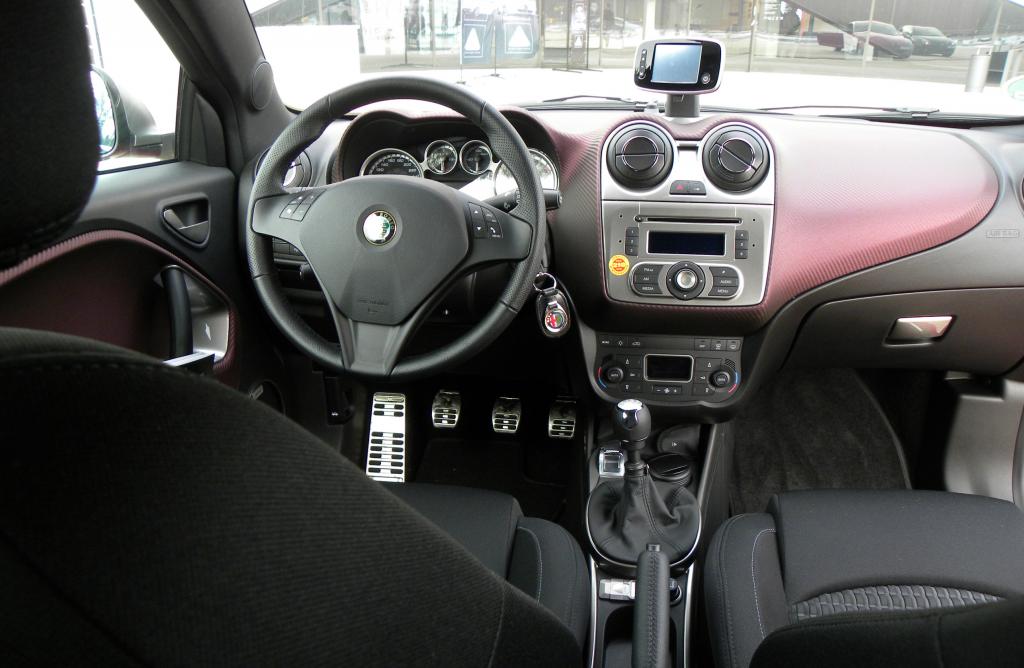 Alfa Romeo Mito Quadrifoglio Verde.
