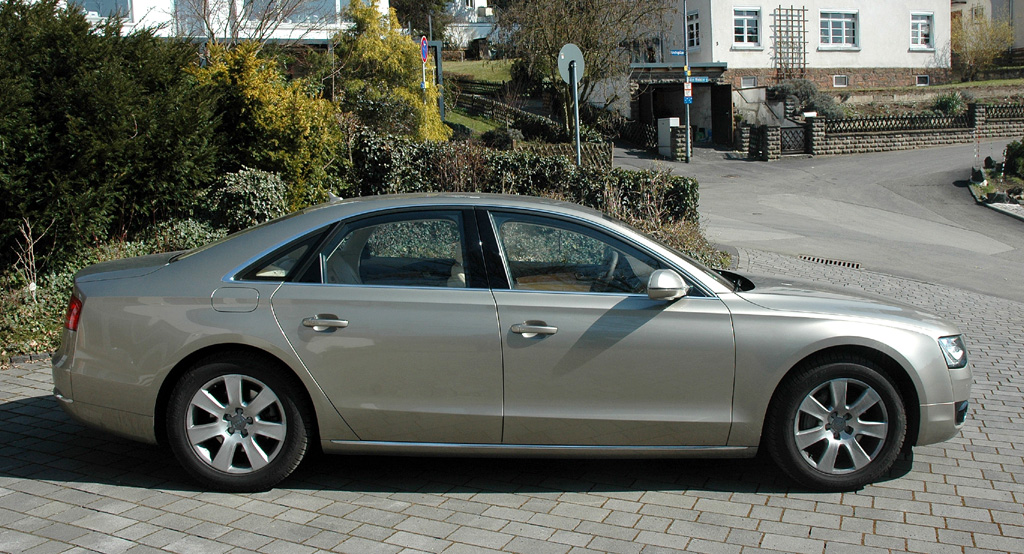 Audi A8: Und so sieht der große Audi von der Seite aus.