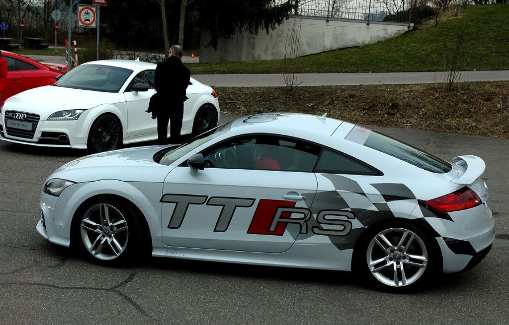 Audi-Leichtbau: Dieser 272-PS-TTS-Prototyp wiegt 80 Kilo weniger als das Serienmodell. 