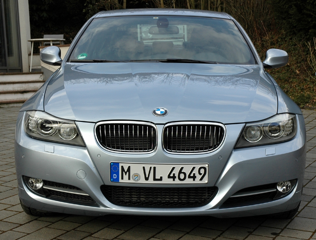 BMW 3er: Blick auf die Frontpartie des Kompaktmodells.