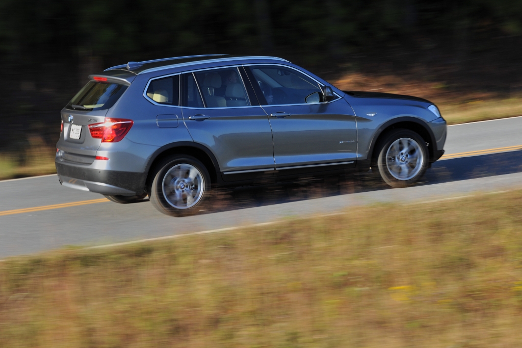 BMW X3.