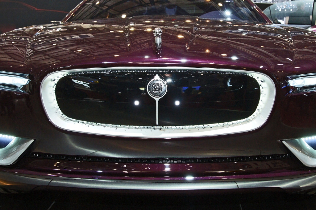 Bertone Jaguar B99.