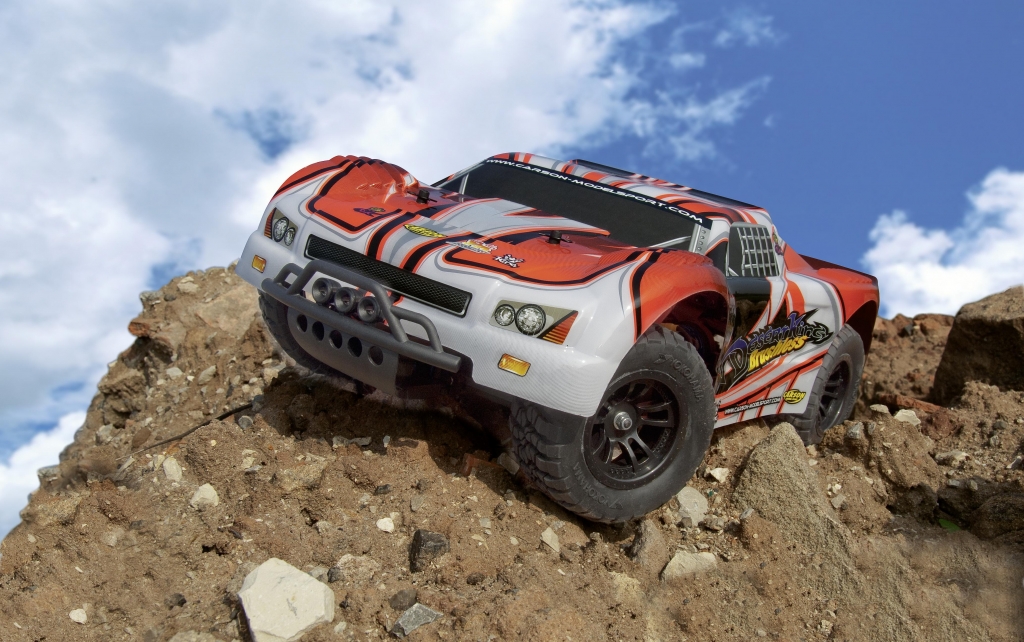 Carson-Modell Sport präsentiert Truck Desert King