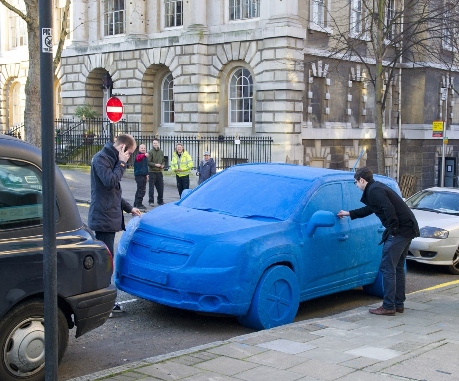 Chevrolet Orlando als lebensgroßes Knetauto in London