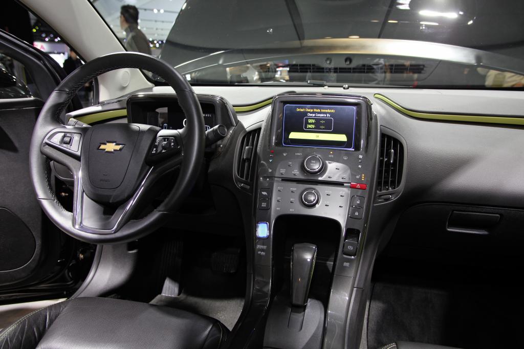 Chevrolet Volt.