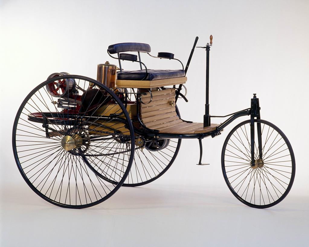 Das erse Automobil der Welt: Benz Patent-Motorwagen (1886).