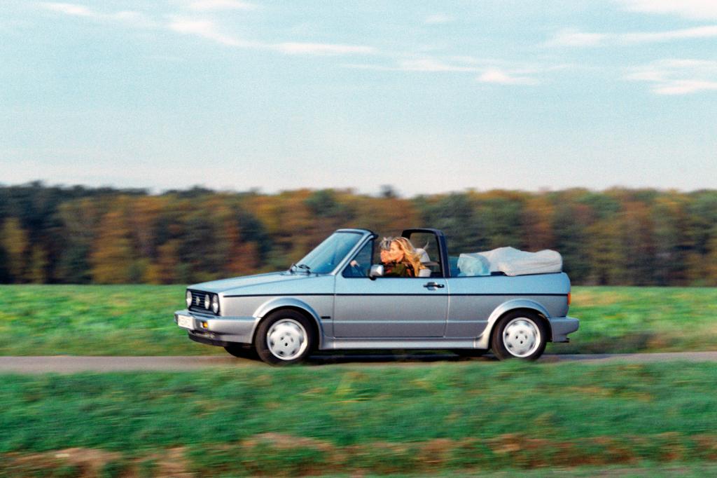 Der feste Überrollbügel verpasste dem Cabrio den Spitznamen Erdbeerkörbchen