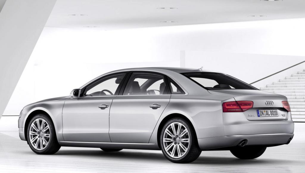 Der lange Audi ist die größte der deutschen Premiumlimousinen