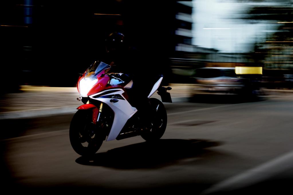 Die CBR 600F glänzt mit zeitlosem Design. 