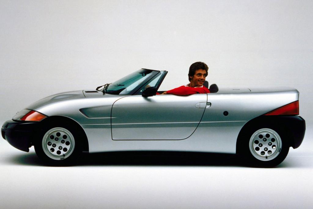 Die Roadster-Version blieb Studie