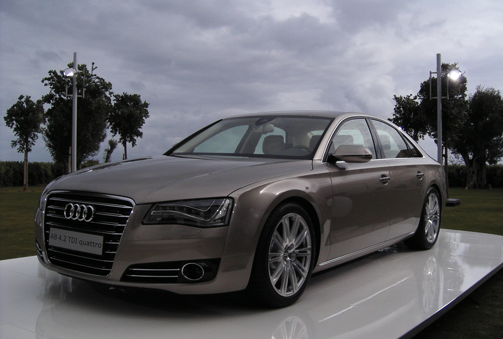 Die leichteste Luxuslimousine im Segment: Audi A8. Fotos: Koch/Audi