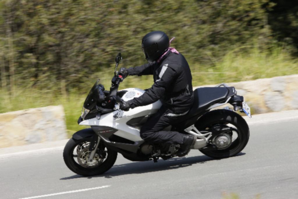 Die neue Honda Crossrunner ist deutlich für die Asphaltbenutzung gedacht
