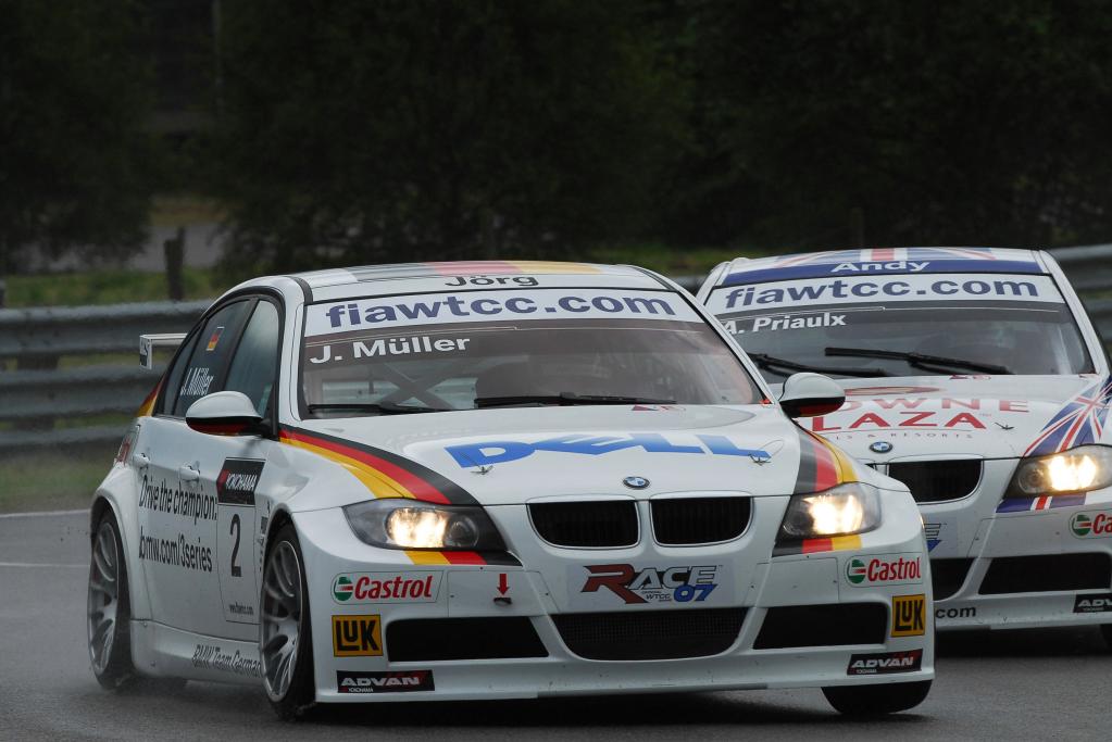 Drei Teams fahren für BMW in der DTM 2012.