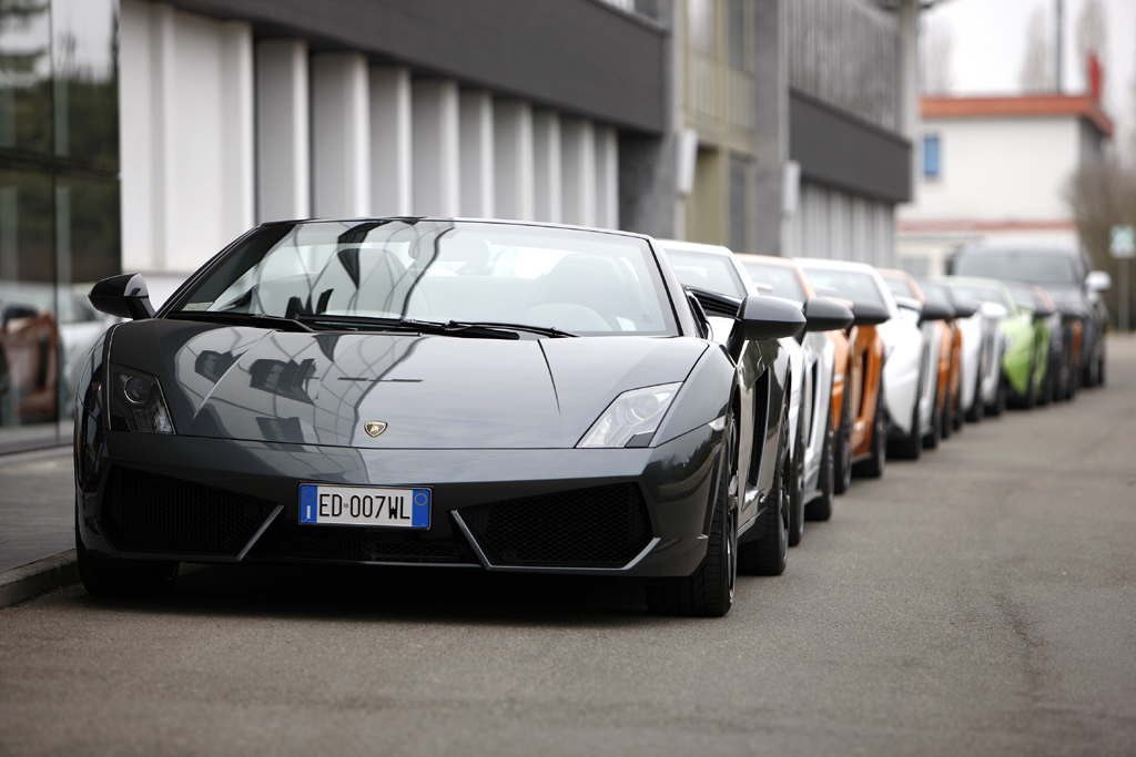 Einfach superleggera oder Der Stier lernt fliegen: Leichtbau am Beispiel Lamborghini