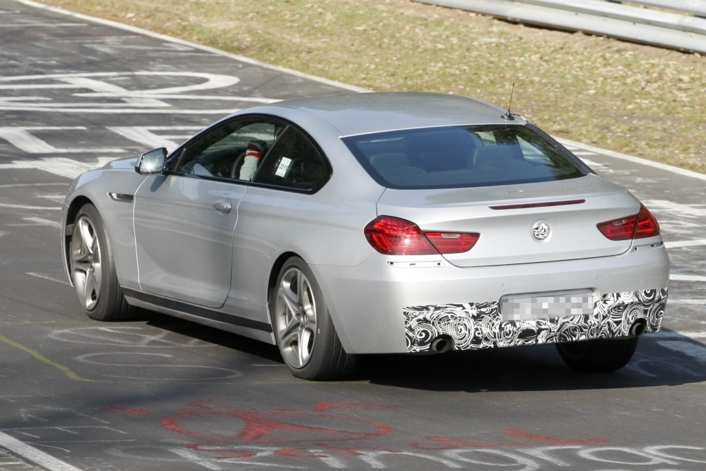 Erwischt: Erlkönig BMW M6 – Starke Eleganz -- Ab kommendem Jahr wird der Bolide seinen Weg zu den deutschen Händlern finden. Dann dürften für den neuen BMW 6M um die 120.000 Euro aufgerufen werden. | fotos: lehmann photo-syndication