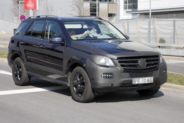 Erwischt: Erlkönig Mercedes ML – Offroader geht in die zweite Runde