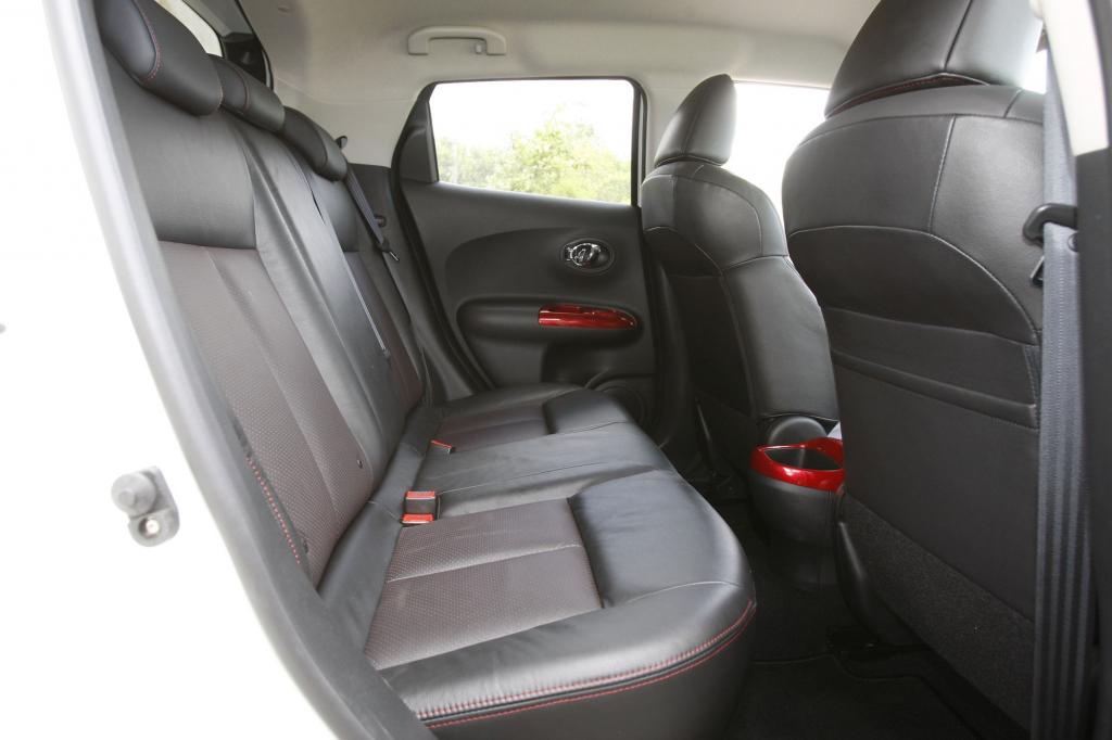 Für Reisende im Fond des Nissan Juke wird es etwas beengt