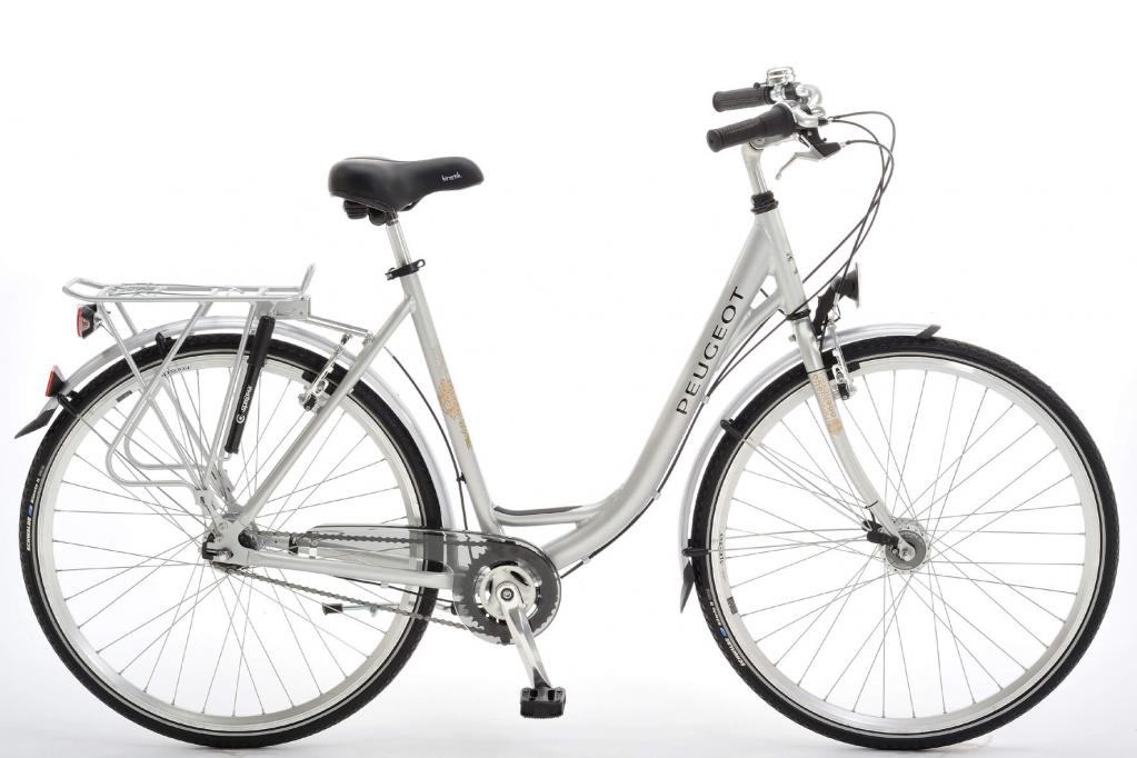 Für den Stadtverkehr ist der Hexagone 7 von Peugeot gedacht. 