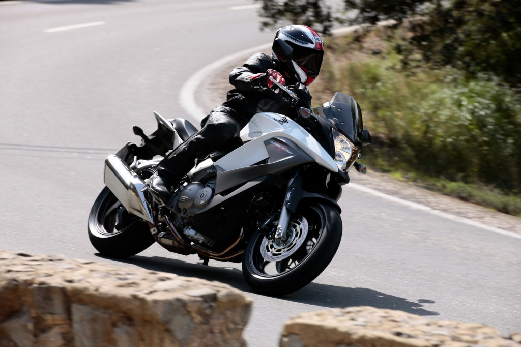 Fahrbericht: Honda Crossrunner - Praktischer Zwitter