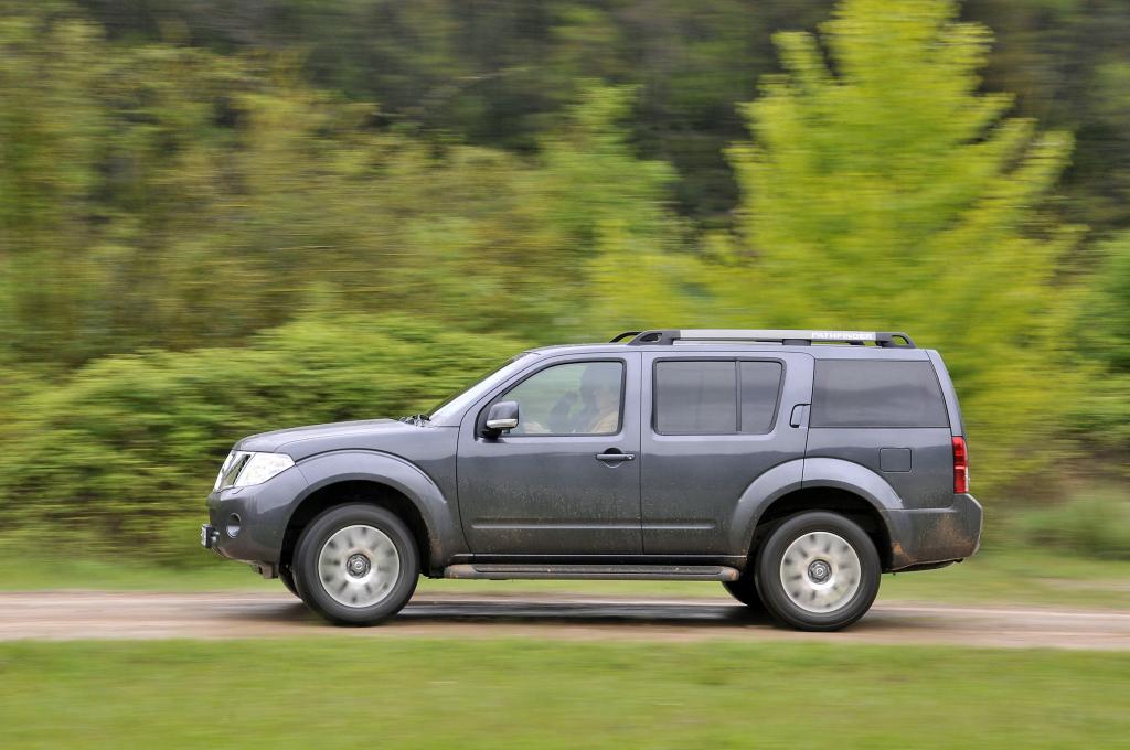 Fahrbericht Nissan Pathfinder 3,0 dCi LE: Feste Größe