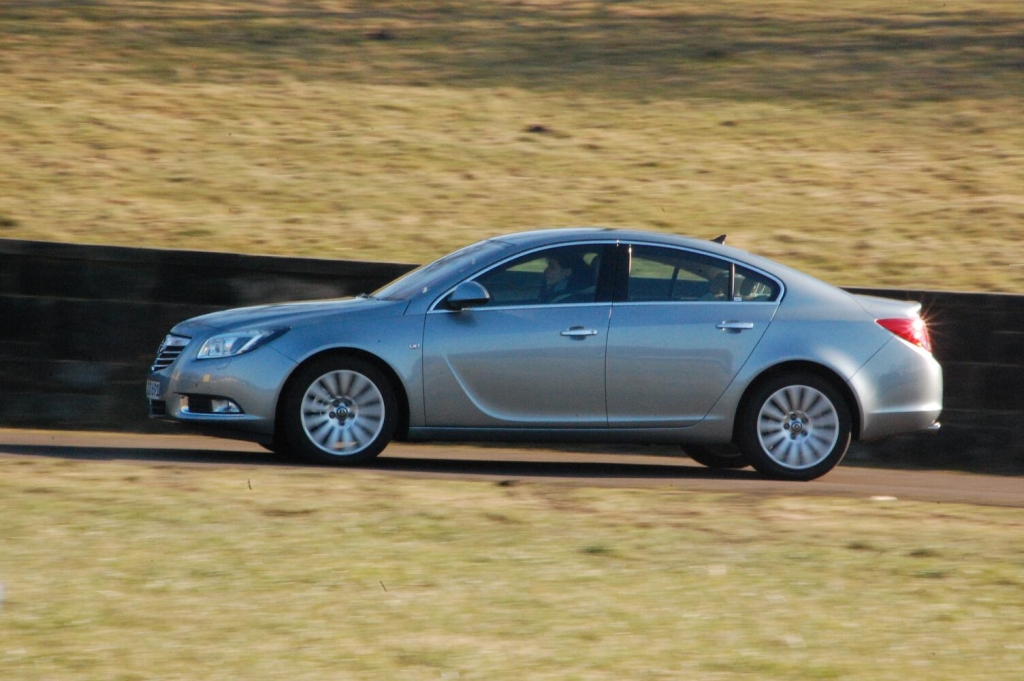 Fahrbericht Opel Insignia 2.0 CDTI Ecotec Innovation: Primaner seiner Klasse