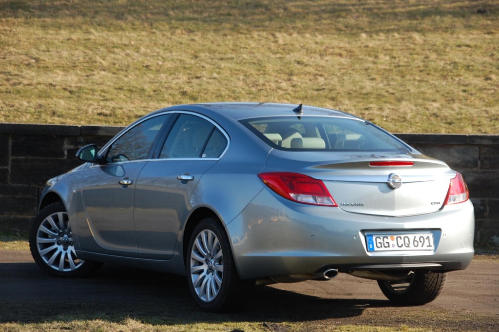 Fahrbericht Opel Insignia 2.0 CDTI Ecotec Innovation: Primaner seiner Klasse