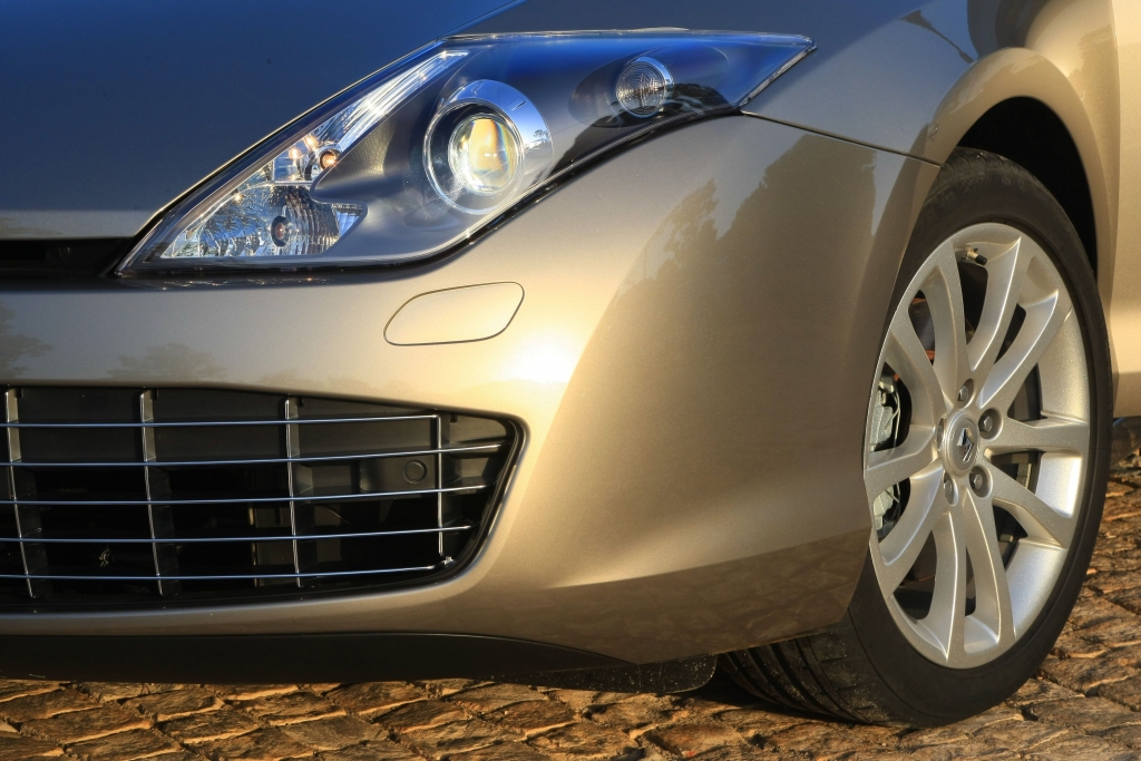 Fahrbericht Renault Laguna Coupé GT: Lenkbare Sportlichkeit 