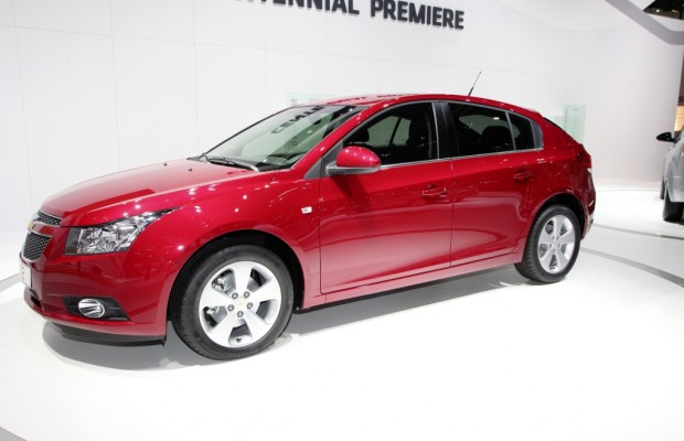 Genf 2011: Chevrolet Cruze erhält Fließheck