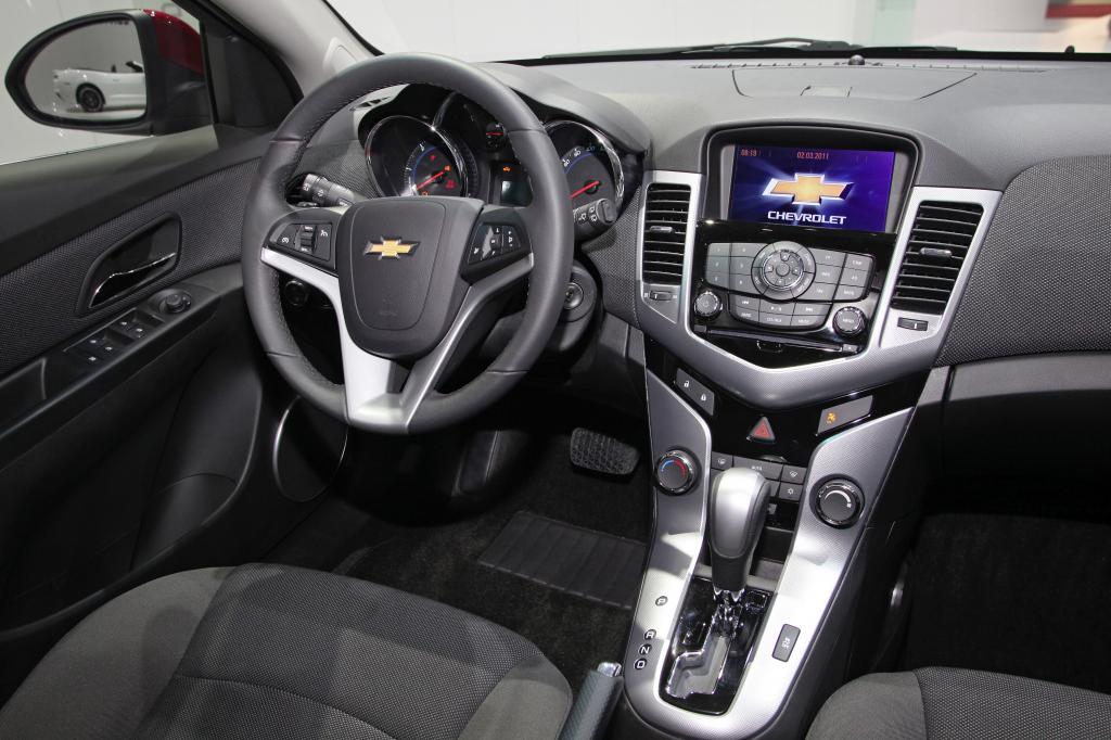Genf 2011: Chevrolet Cruze erhält Fließheck