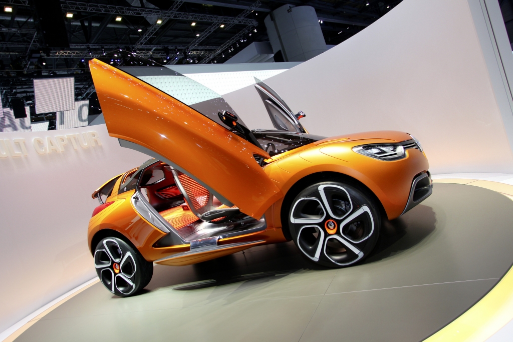 Genf 2011: Renault Captur ist eine bunte Mischung