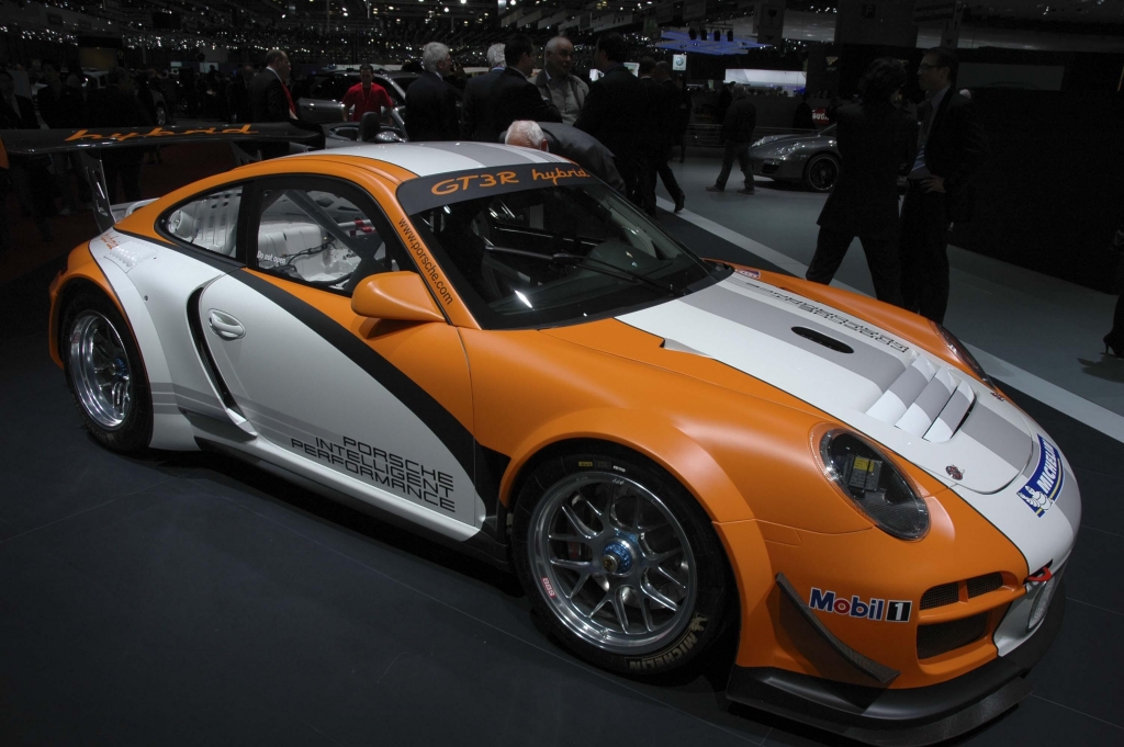Genf 2011 – Sportwagen: Aston Martin, Jaguar, Ferrari ...