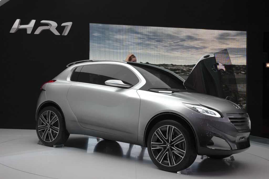 Genf 2011 – Studien: BMW, Mini, Opel, Smart, Renault ... 