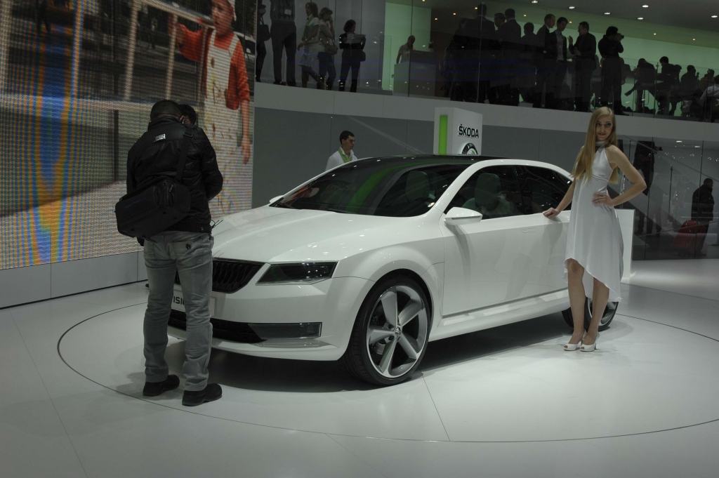 Genf 2011 – Studien: BMW, Mini, Opel, Smart, Renault ... 