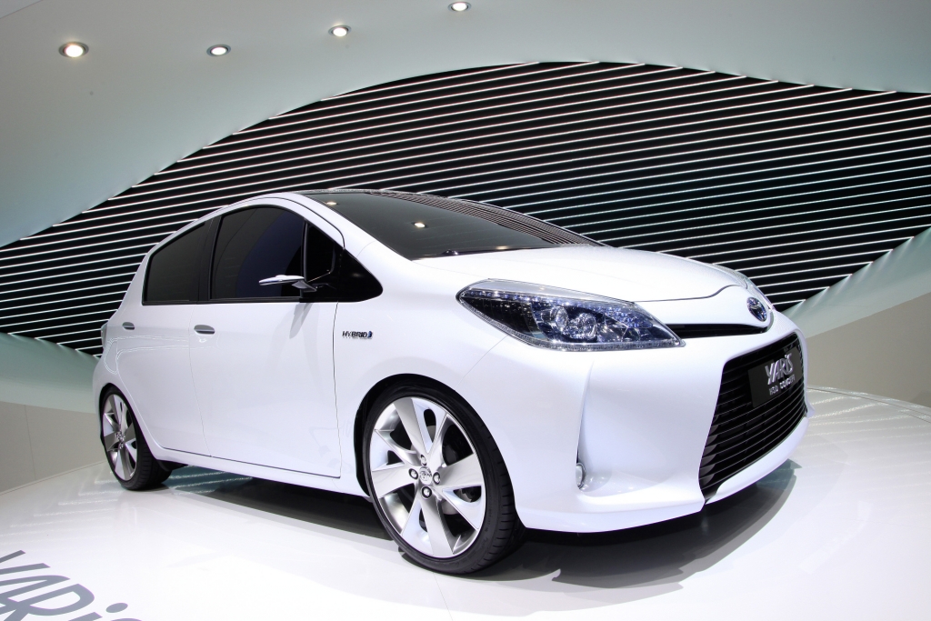 Genf 2011: Toyota Yaris Hybrid kommt 2012