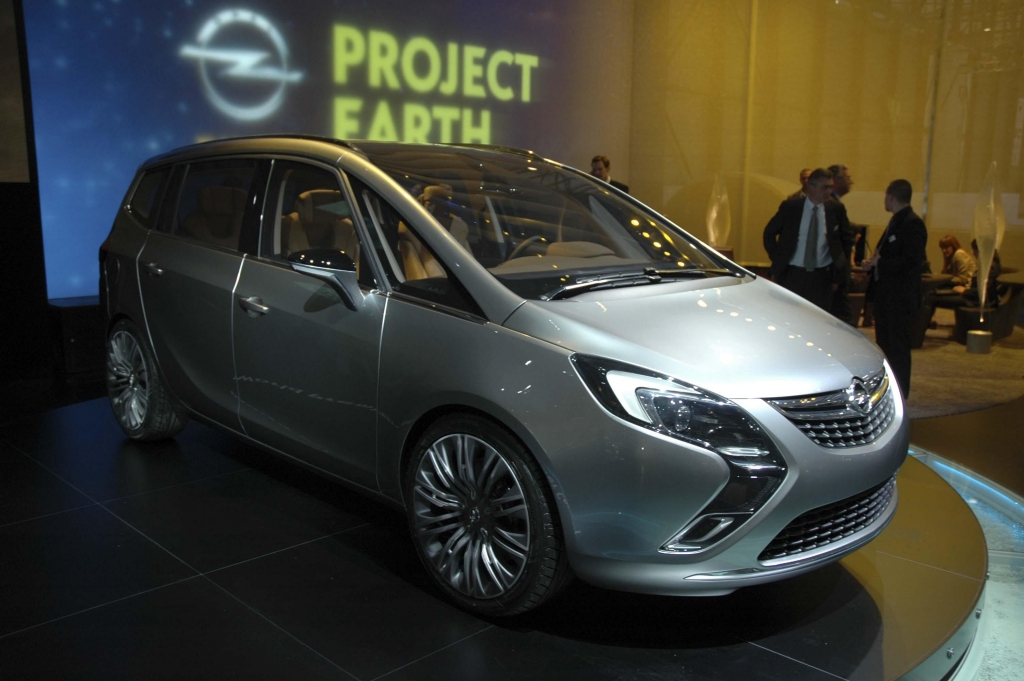 Genf 2011 – Van: Ford, Subaru ...