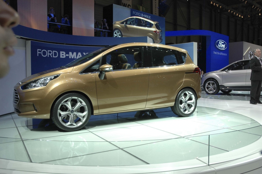 Genf 2011 – Van: Ford, Subaru ...