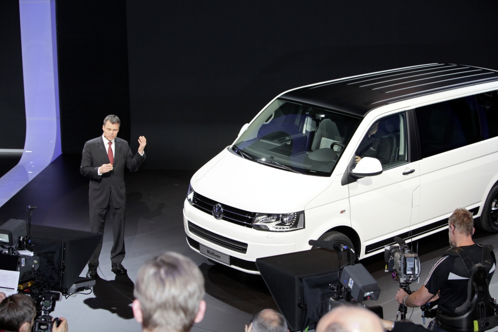 Genf 2011: Volkswagen zeigt sparsamen Multivan