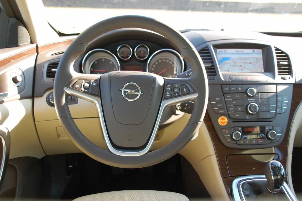 Große (Mittel-)Klasse! - Fahrbericht Opel Isnignia