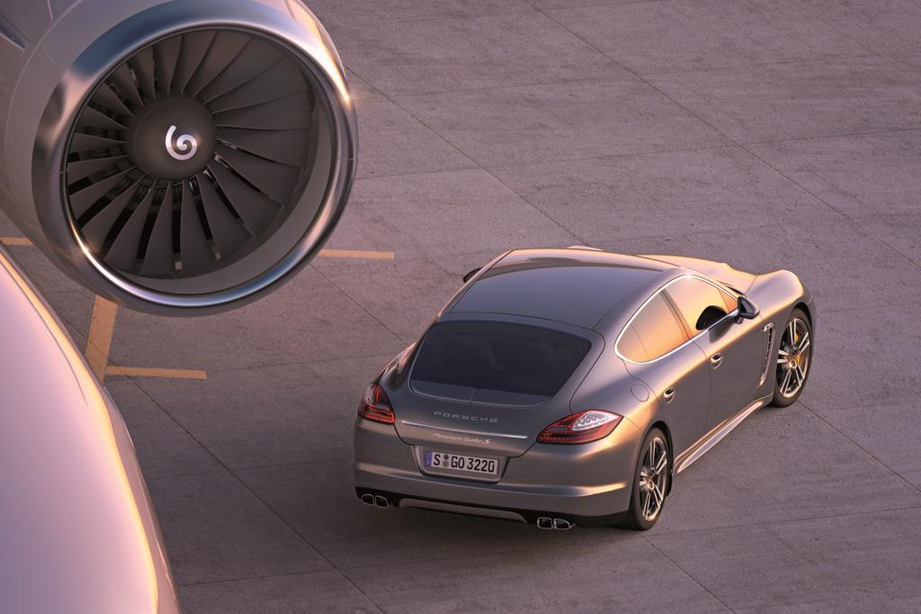 Hinter dem Turbo prangt noch ein S
