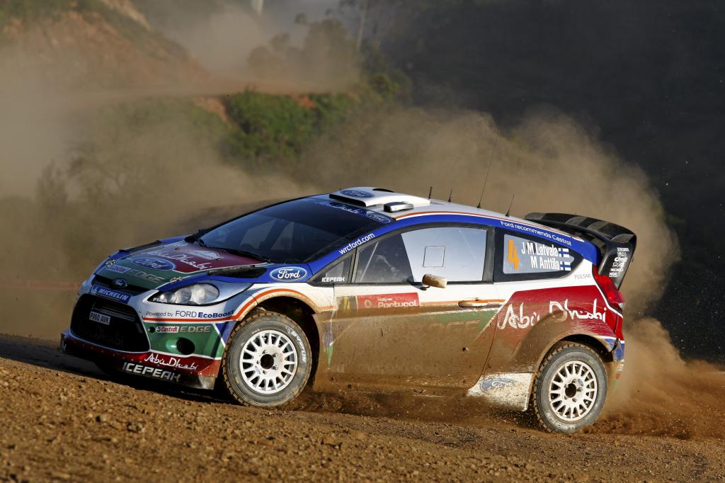 Jari-Matti Latvala im Ford Fiesta RS WRC.