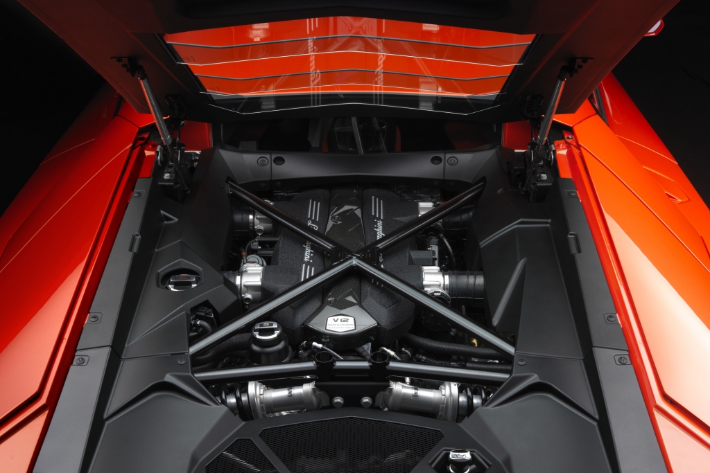Lamborghini Aventador - Der Überflieger