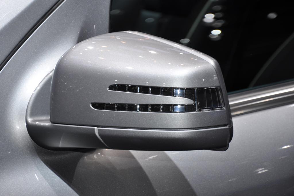 Massiv: Mercedes ML 350