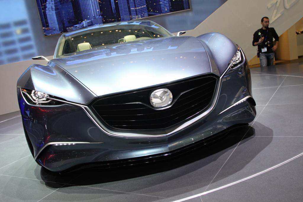 Mazda Shinari.